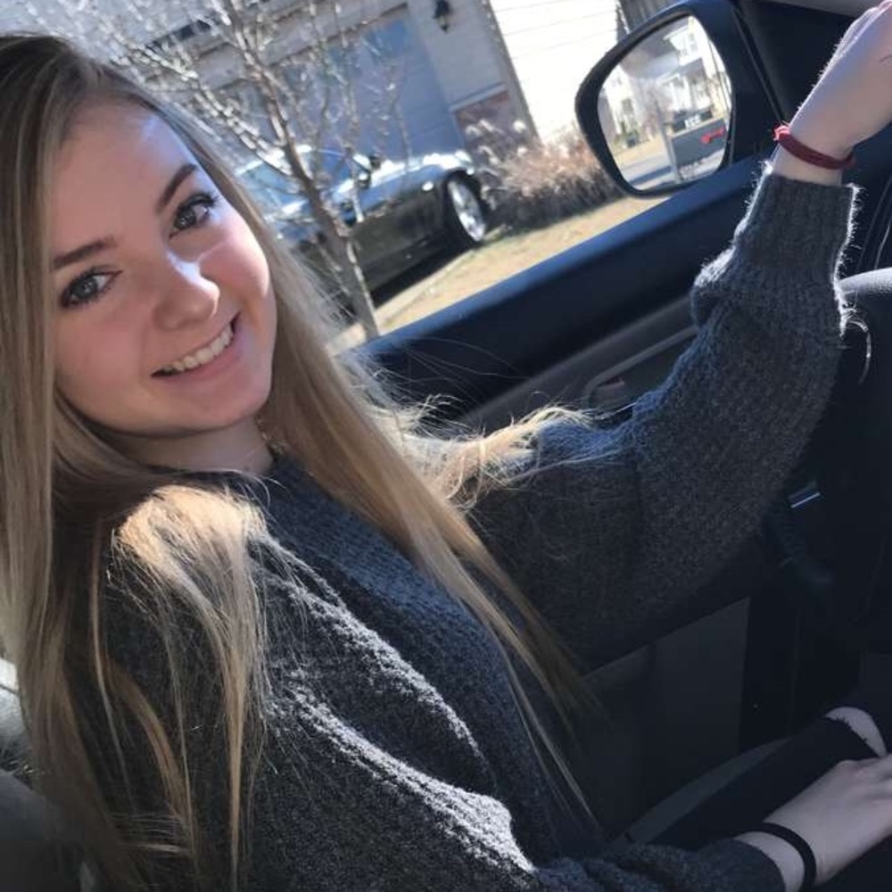 Meet your Posher, Maeghan